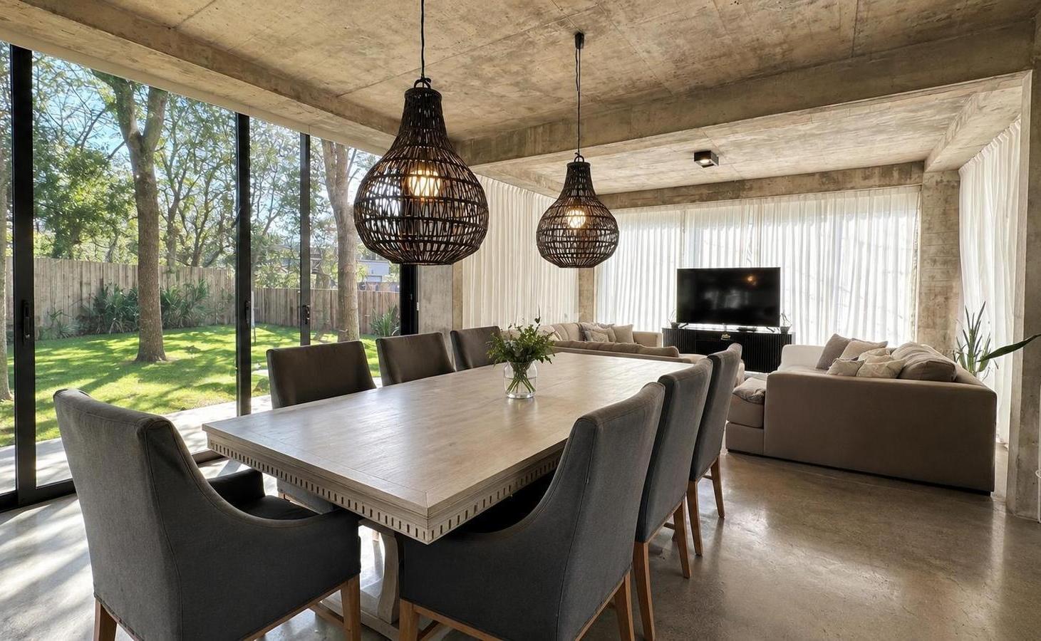 Foto de Casa amoblada en alquiler anual con pileta | Gran ubicación | San, imagen 1
