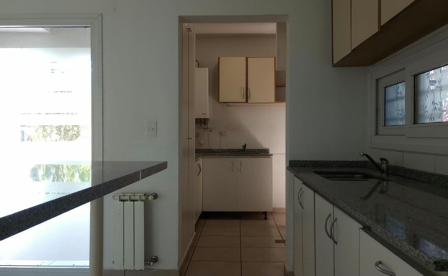 Foto de Casas de Santa María | Venta | Casa de 5 ambientes con pileta en barrio, imagen 4