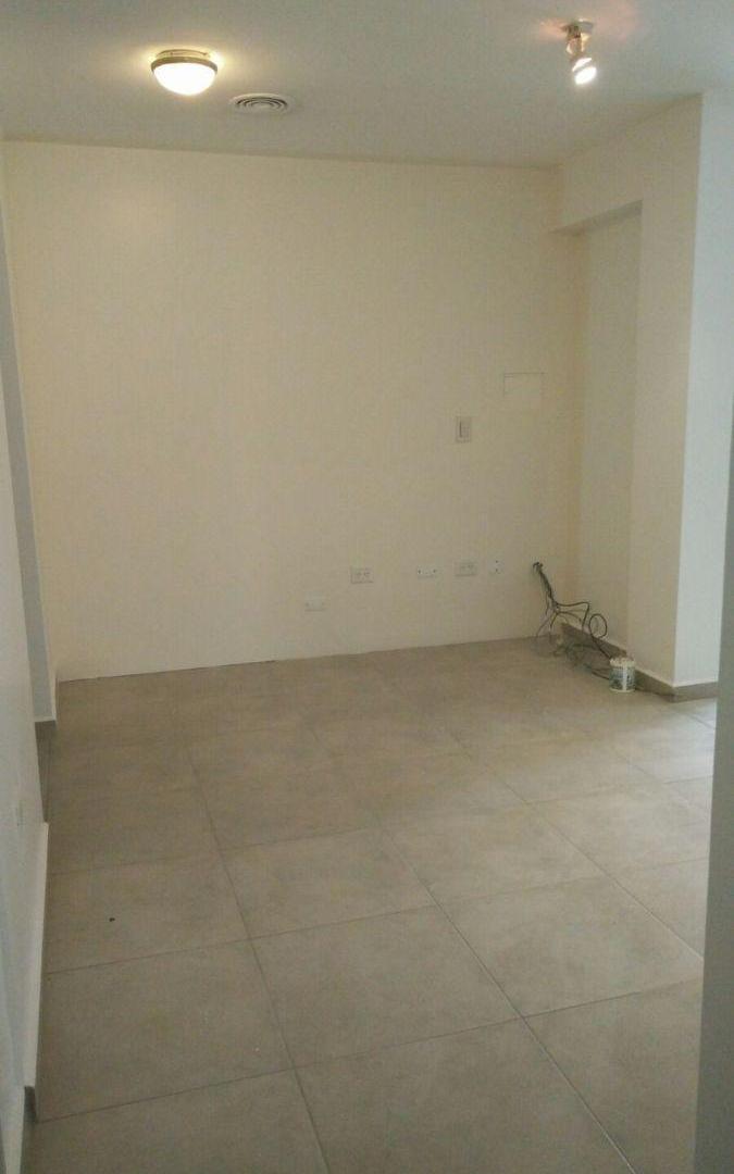 Foto de Alquila oficina comercial sobre Yrigoyen N°191 (esquina Belgrano) de la, imagen 3