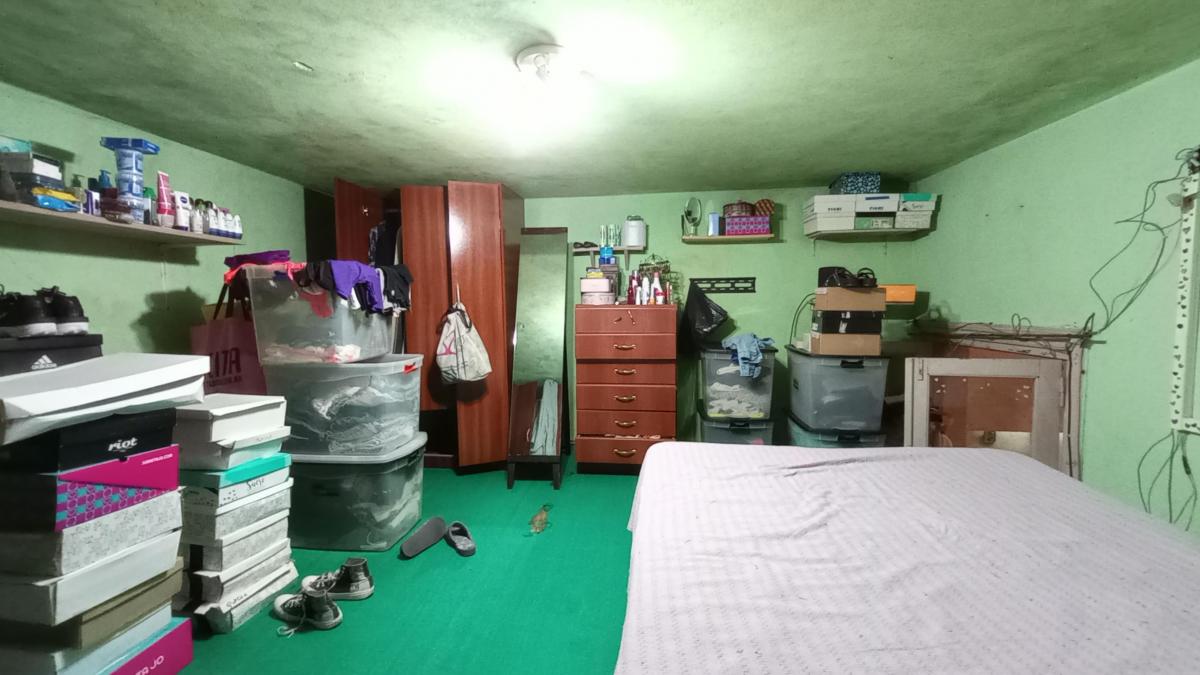 Foto de Casa de 4 ambientes en Parque Chacabuco, cochera y local comercial, imagen 2
