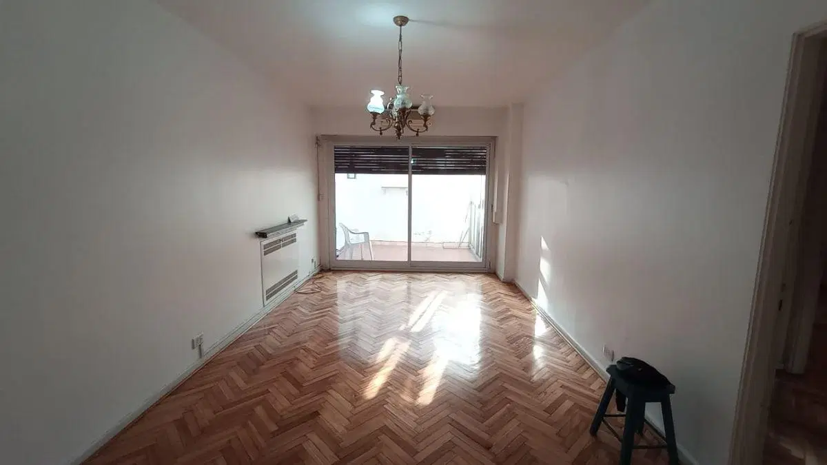 Departamento de 4 ambientes en alquiler en Caballito. 1