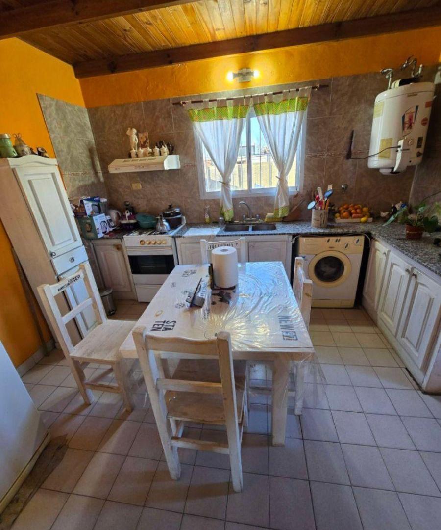 Foto de Casa en venta c/ cochera en Saladillo, imagen 2