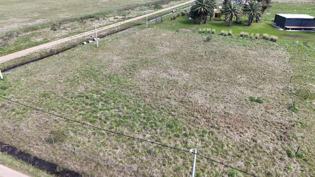Foto de Terreno / Lote en venta de 2743m2 ubicado en Saladillo, imagen 3