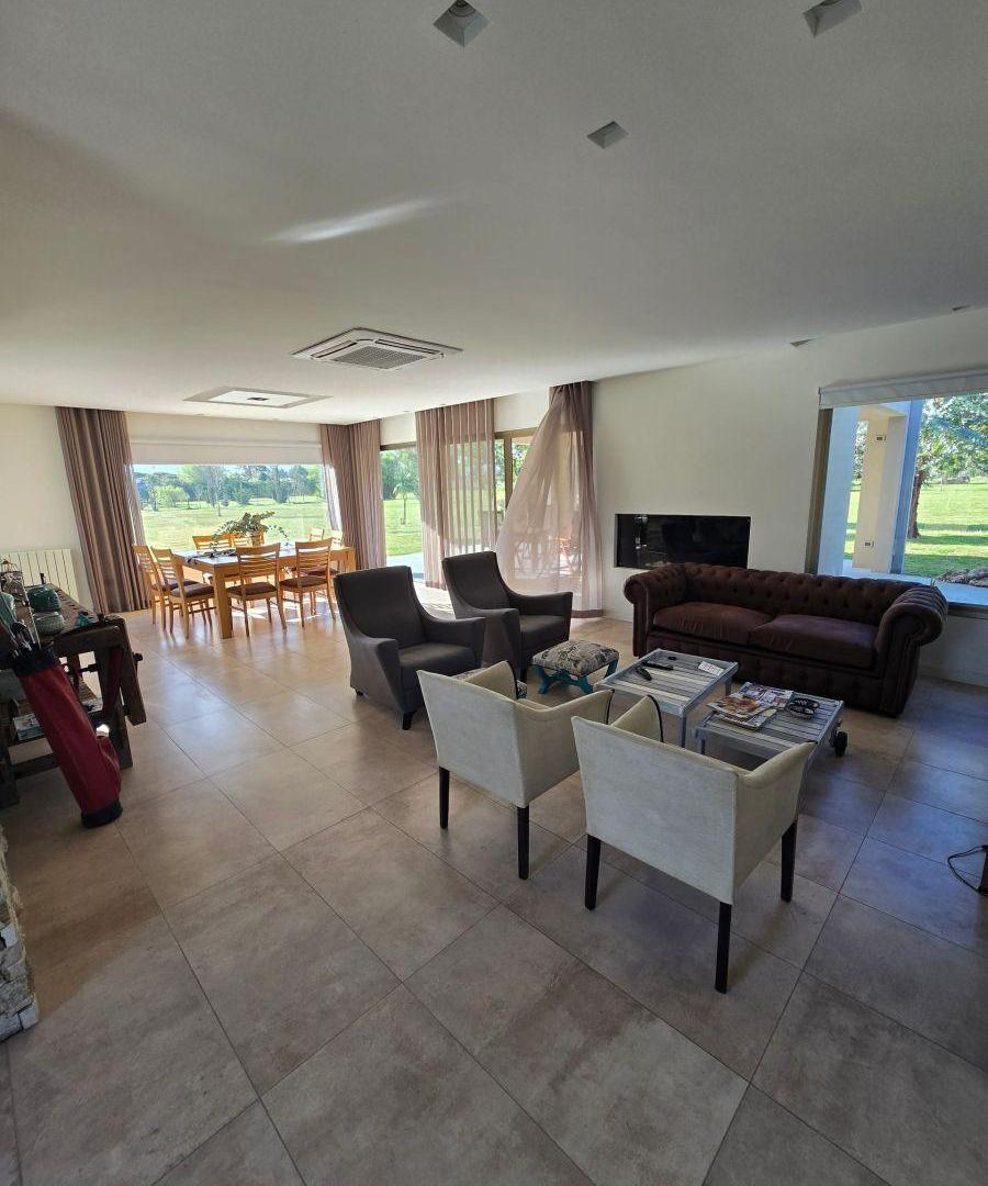 Foto de Casa quinta en venta de 8180m2 ubicado en Saladillo, imagen 3