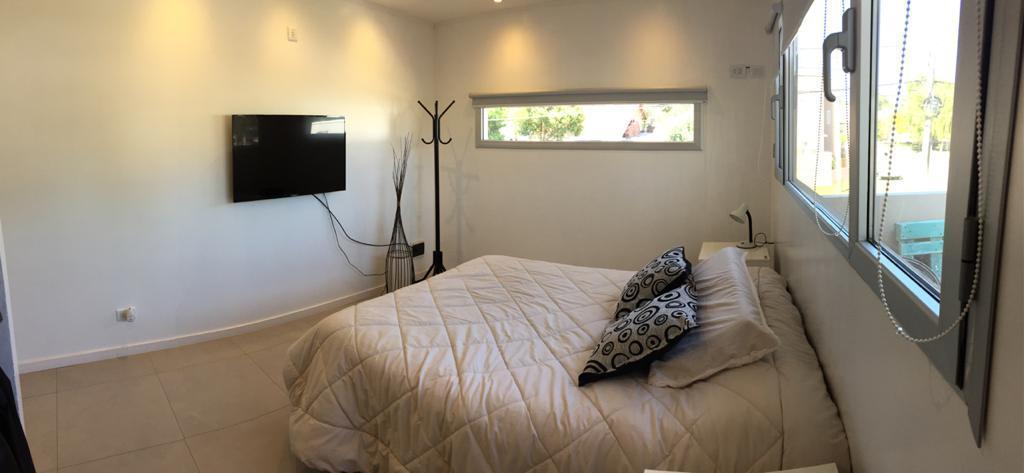 Hermosa Casa + Depto 3 Ambientes - Colinas de Peralta Ramos 4