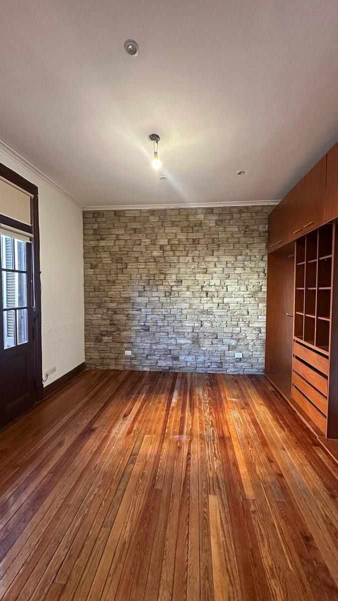 Chalet de estilo marplatense en Excelente estado - La Perla
