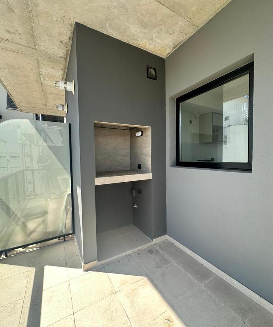 Foto de Departamento de 2 ambientes a estrenar con cochera cubierta zona Aldrey, imagen 5