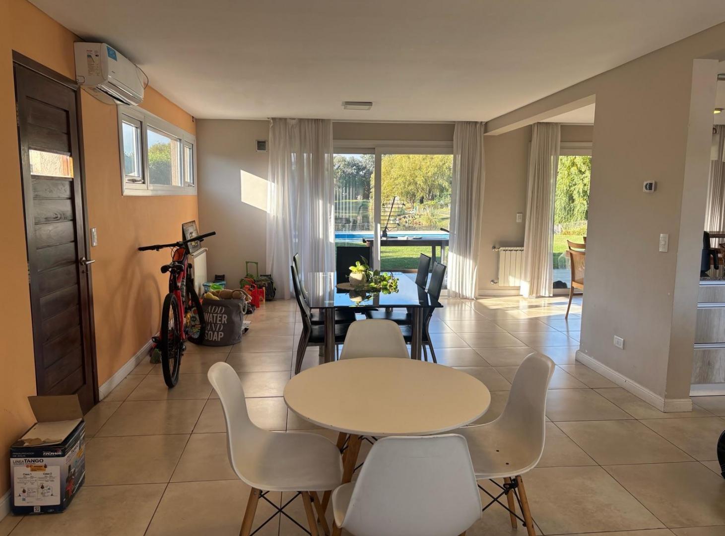 Foto de Venta | Casa con vista al lago en Arenas del Sur, imagen 5