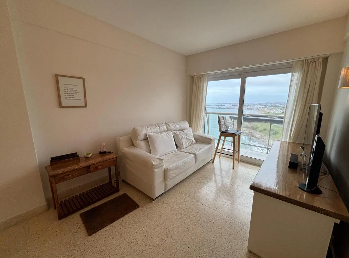 Departamento de 2 ambientes - Frente al mar Playa Chica 1