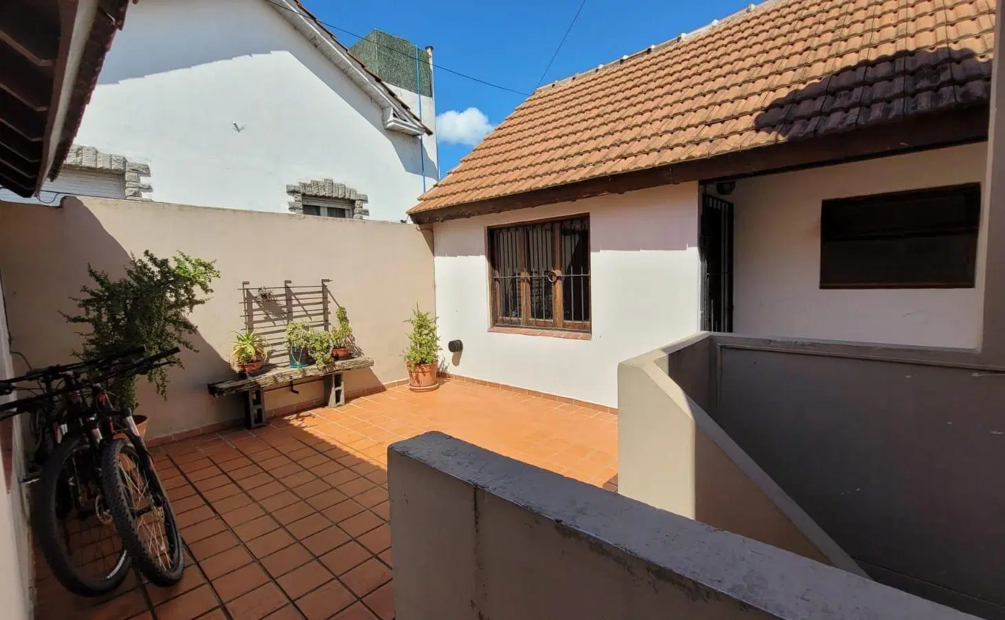 Venta departamento de 2 ambientes a metros del mar en zona Constitución. 2