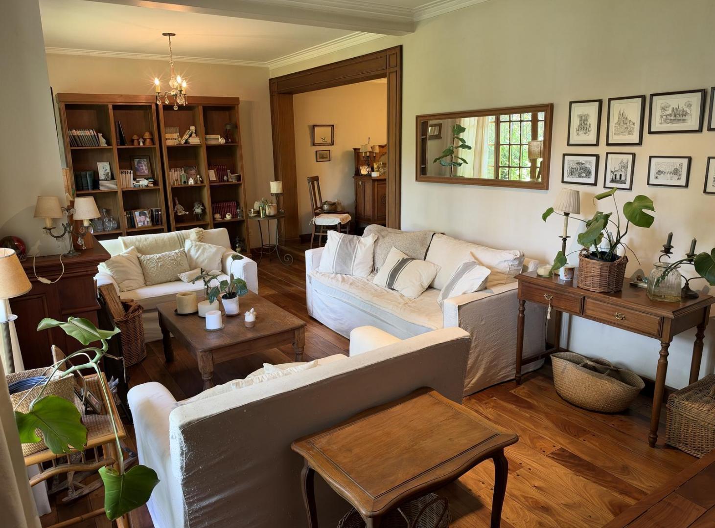 Foto de VENTA Casa 5 ambientes San Carlos, imagen 2