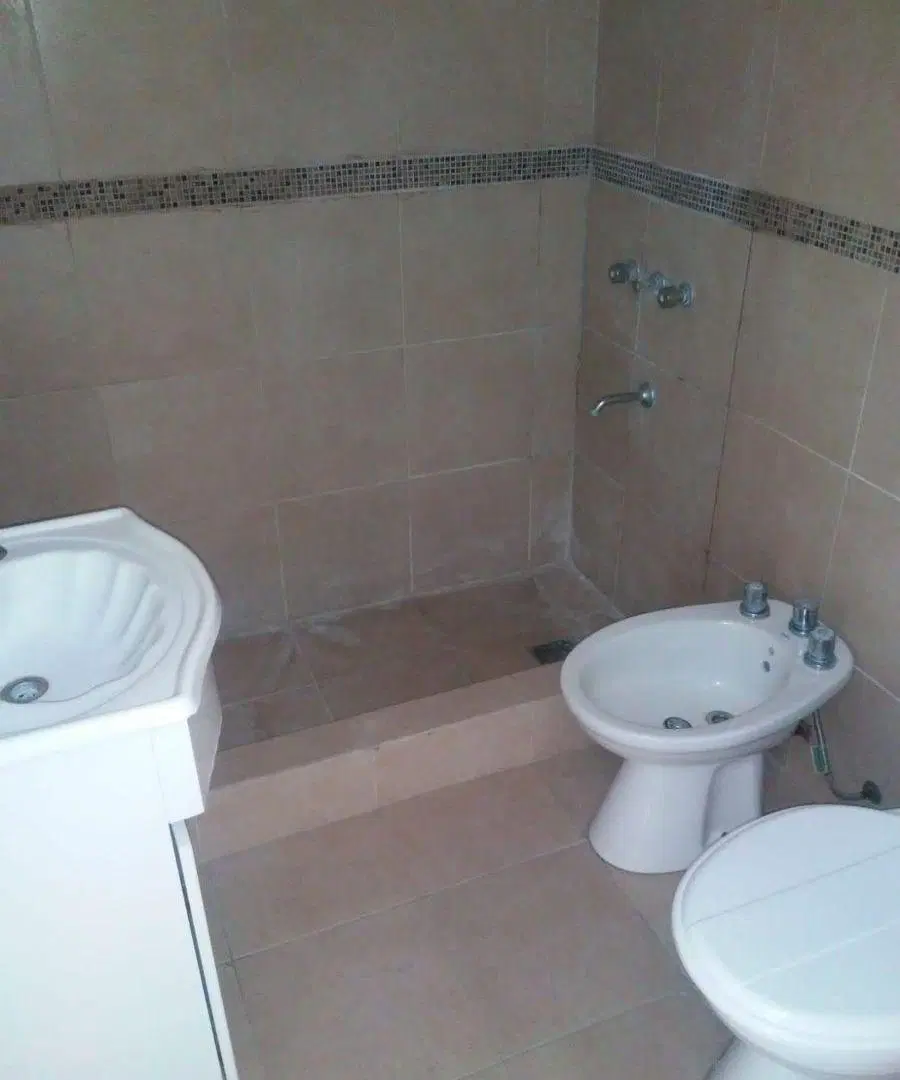 Departamento de 55 m2 con 2 dormitorios en alquiler en Centro 3