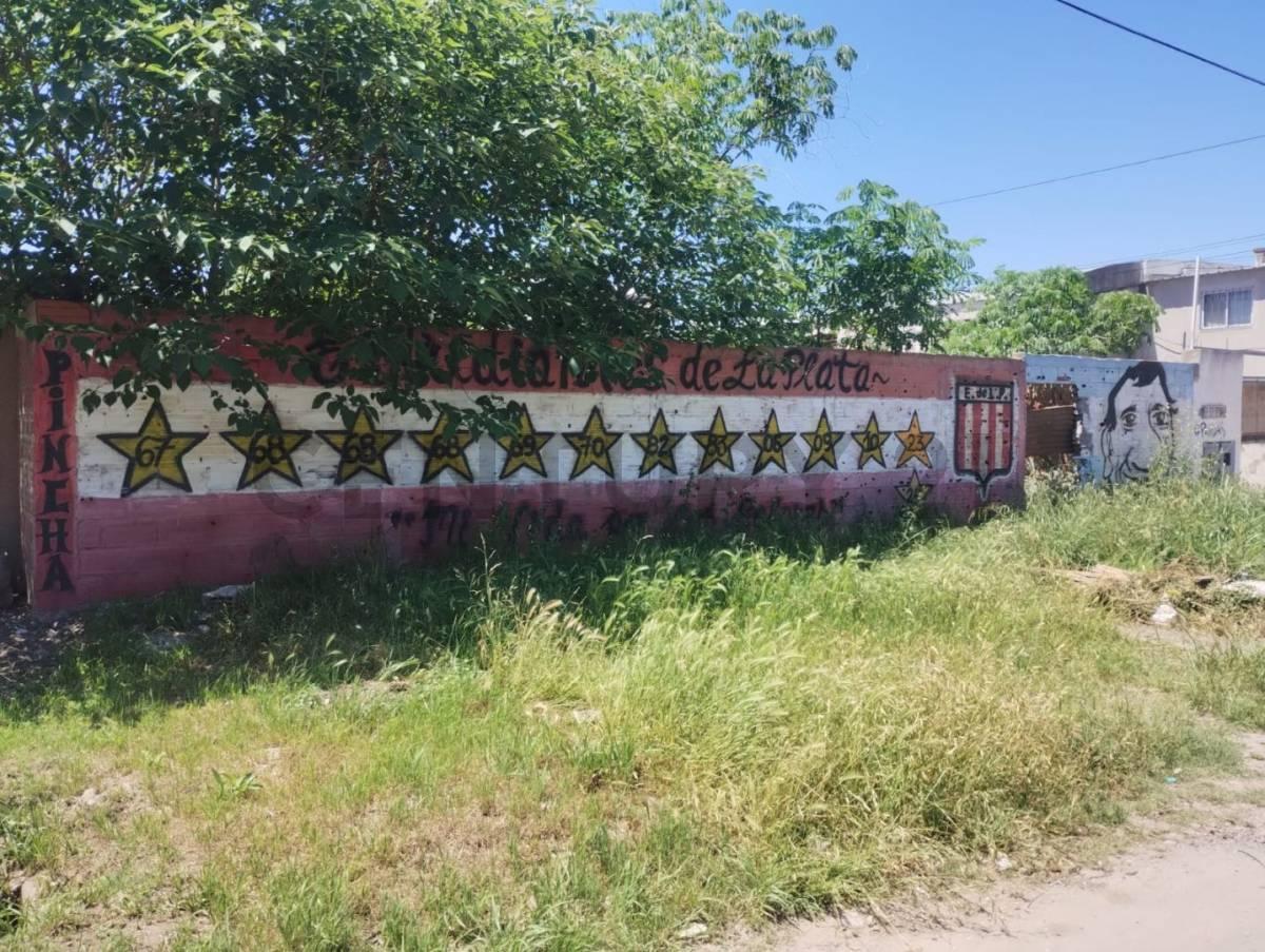 135 entre 36 y 37. Lote en Venta. San Carlos, La Plata.-