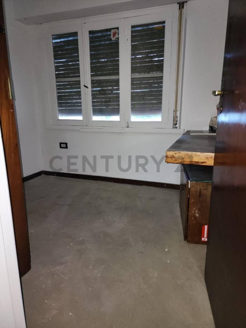 7 Entre 41 y 42. Casa en Venta a Reciclar. La Plata. 2