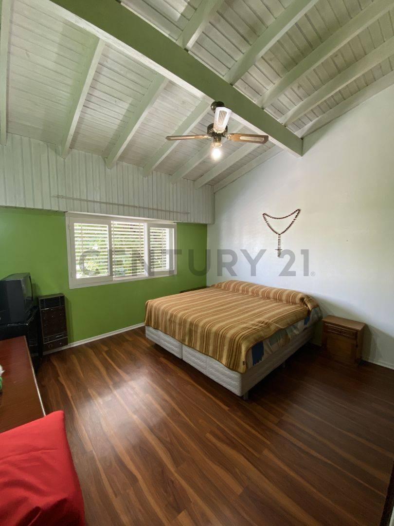 119 Entre 72 y 73 PH de 3 Dorm. en Venta 1