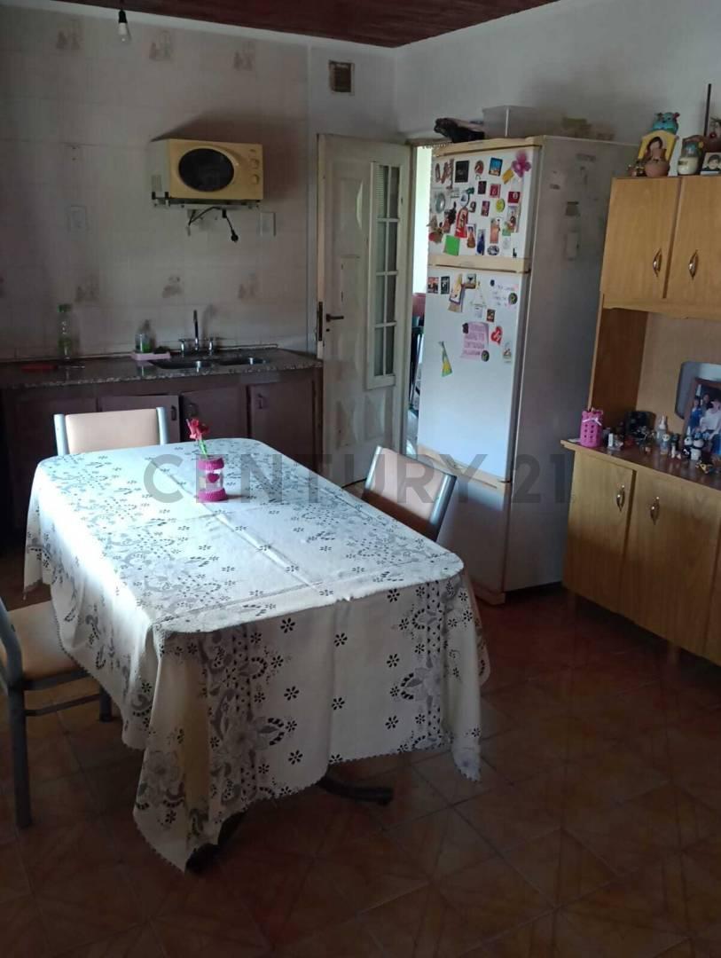 162 entre 29 y 30 Berisso. Casa en Venta de 2 dormitorios