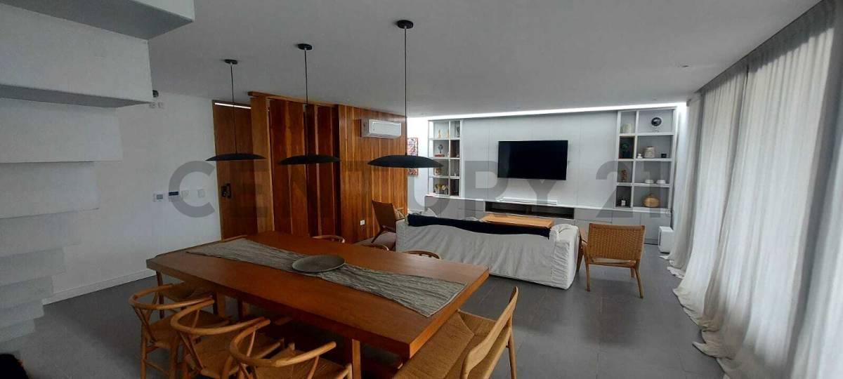 457 Entre 11 y 13 Quimilar. Casa de 2 Dorm. en Venta 2