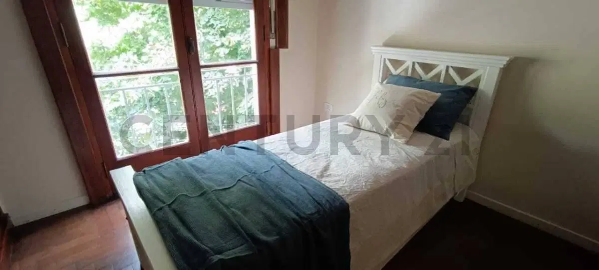 44 entre 2 y 3. Departamento 2 dormitorios, en Alquiler 1