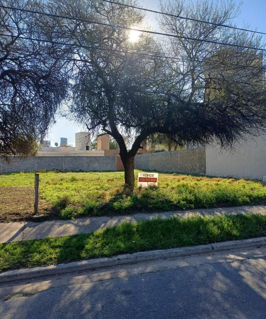 TERRENO EN VENTA  NUEVO POETA LUGONES