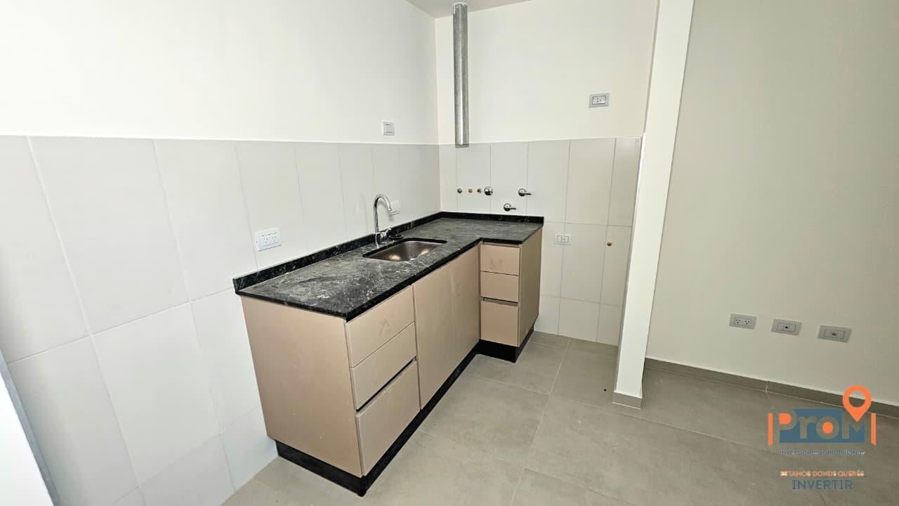NUEVA CORDOBA 1 DORMITORIO balcón con asador