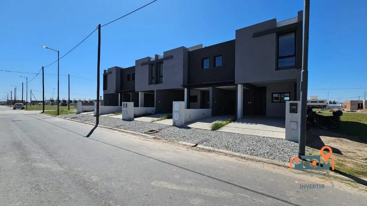 QUEBRADA DE MANANTIALES DUPLEX 3 DORMITORIOS 3