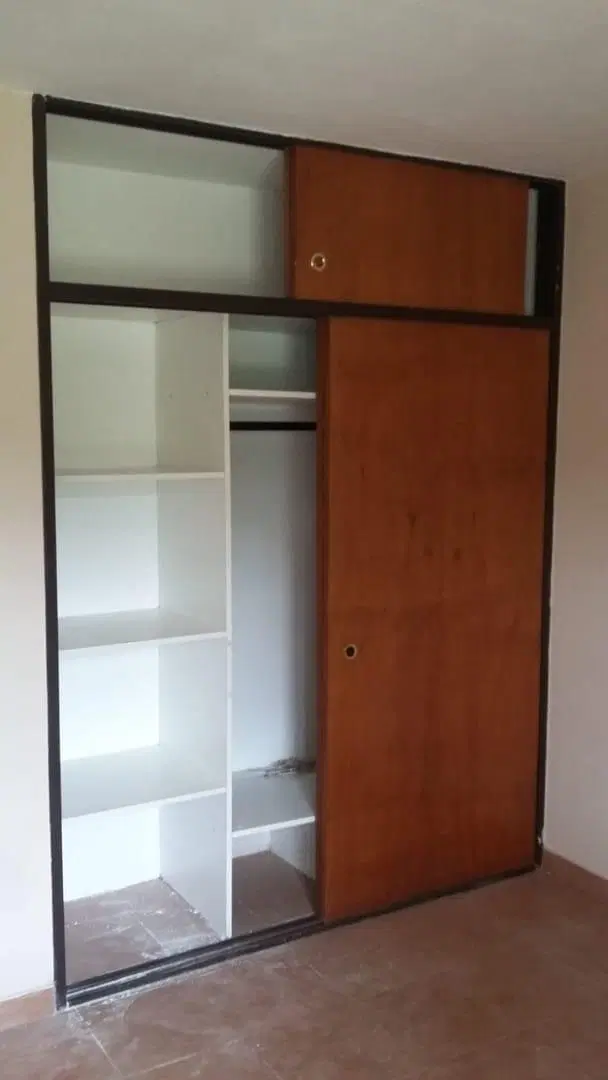 CASA 2 DORMITORIOS EN ALQUILER NUEVO POETA LUGONES 3