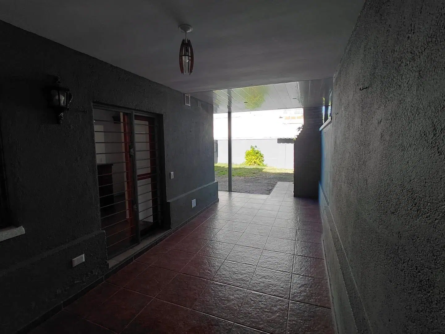 CASA 3 DORMITORIOS EN NUEVO POETA LUGONES 3
