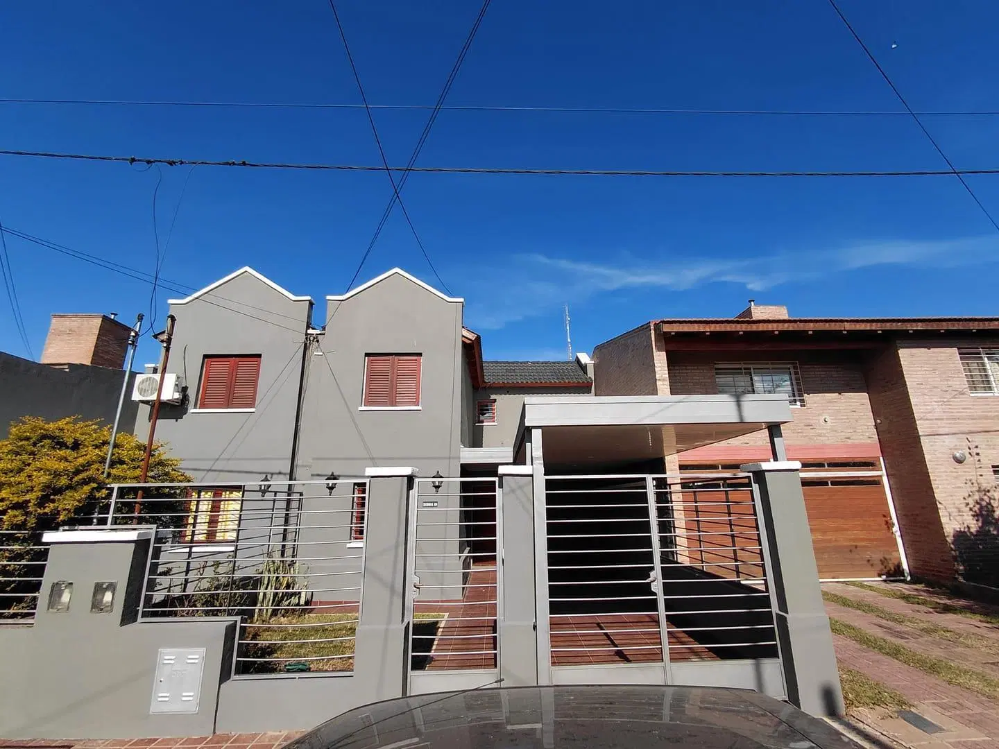 CASA 3 DORMITORIOS EN NUEVO POETA LUGONES 1