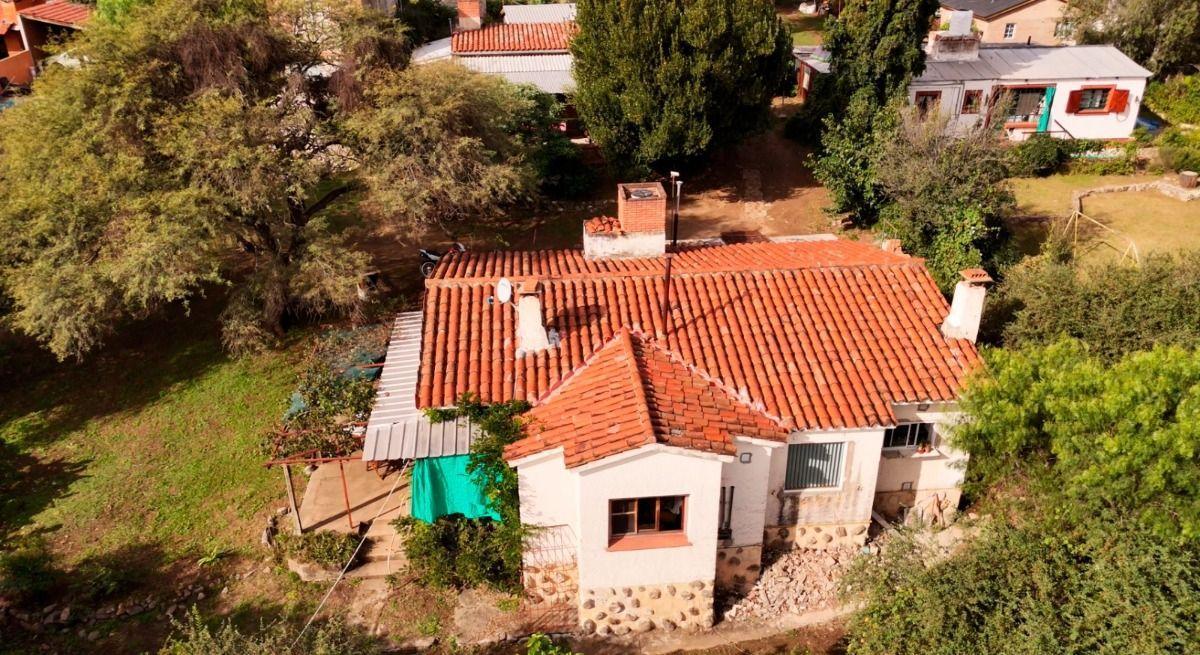Casa en Venta  con Gran Vista a Sierras Chicas y Grandes