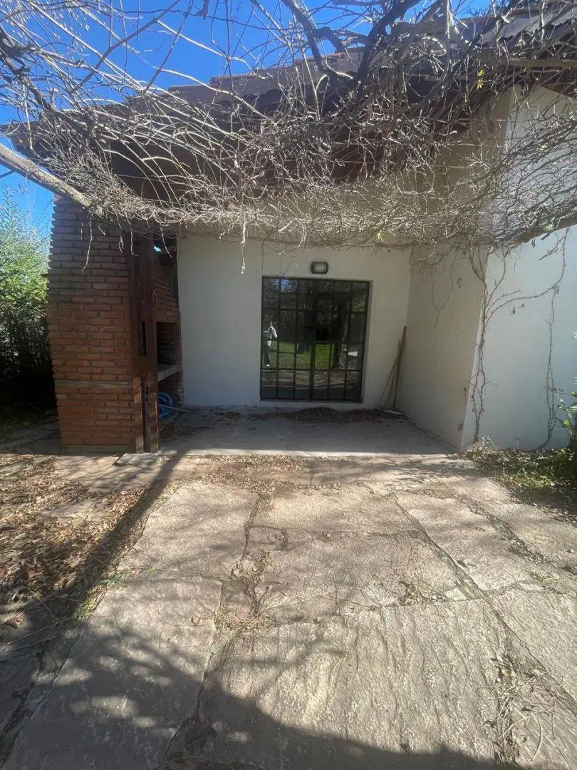Casa Venta Villa generañ Belgrano B° Loreley 3 dormitorios  2 Baños Luz Agua Gas 4
