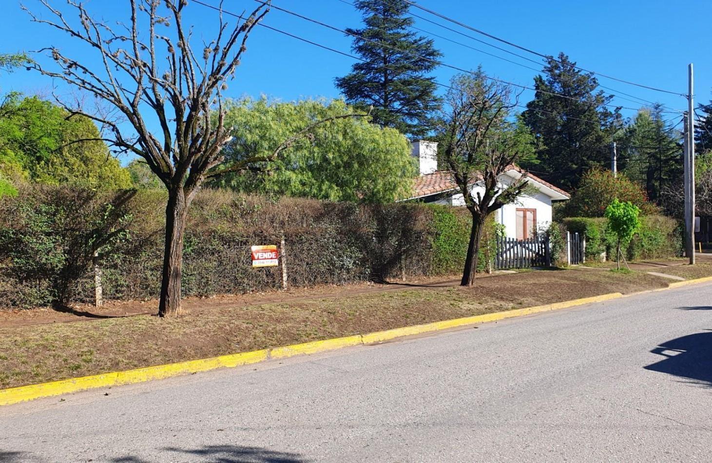 Foto de Casa Venta Villa General Belgrano a 150 metros Centro Esquina Comercial, imagen 3