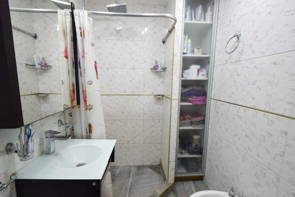 Venta Casa 4 Amb con Quincho y Cochera 5