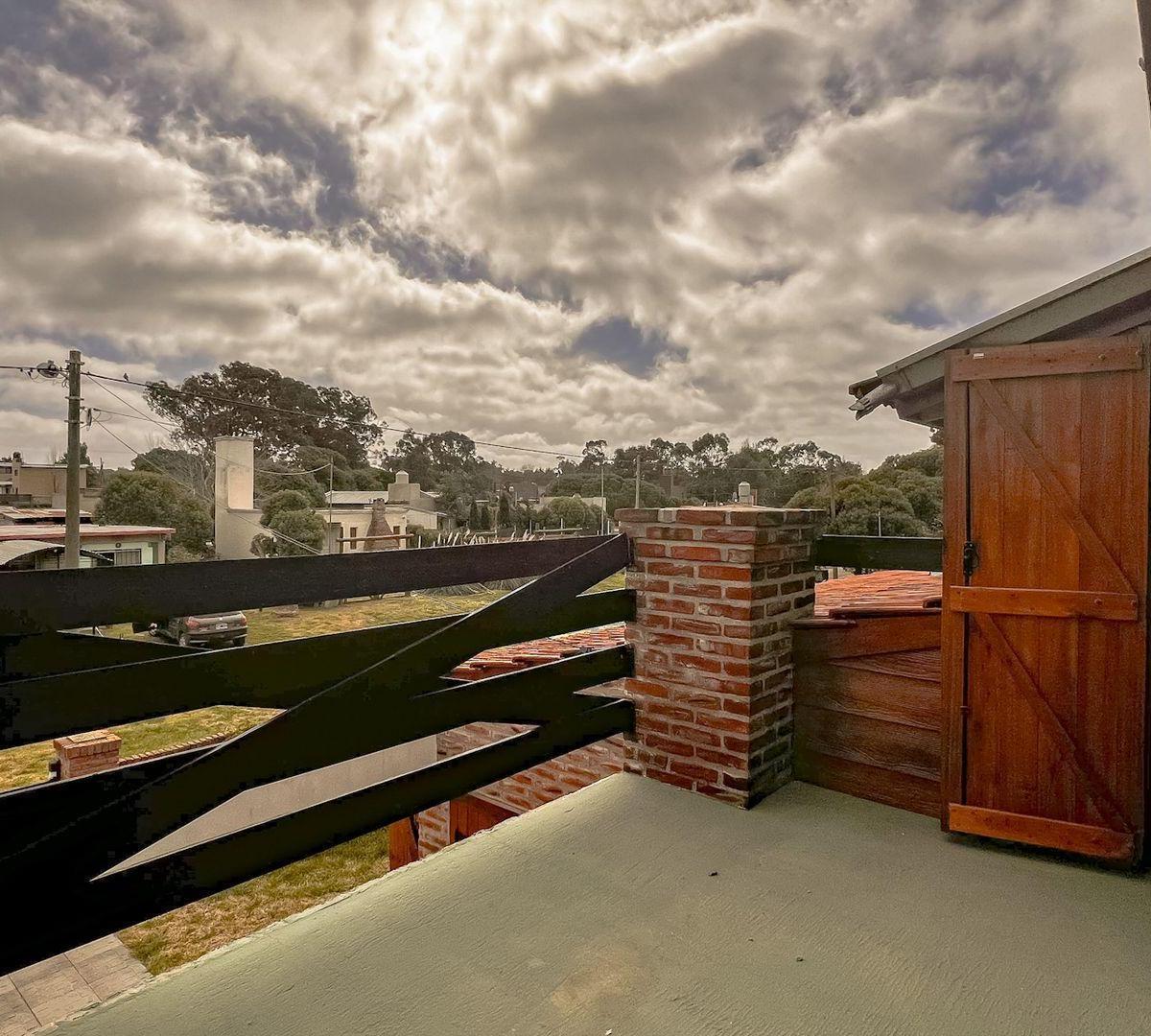 Venta Casa Barrio Los Acantilados Lote de 1518 m² 2