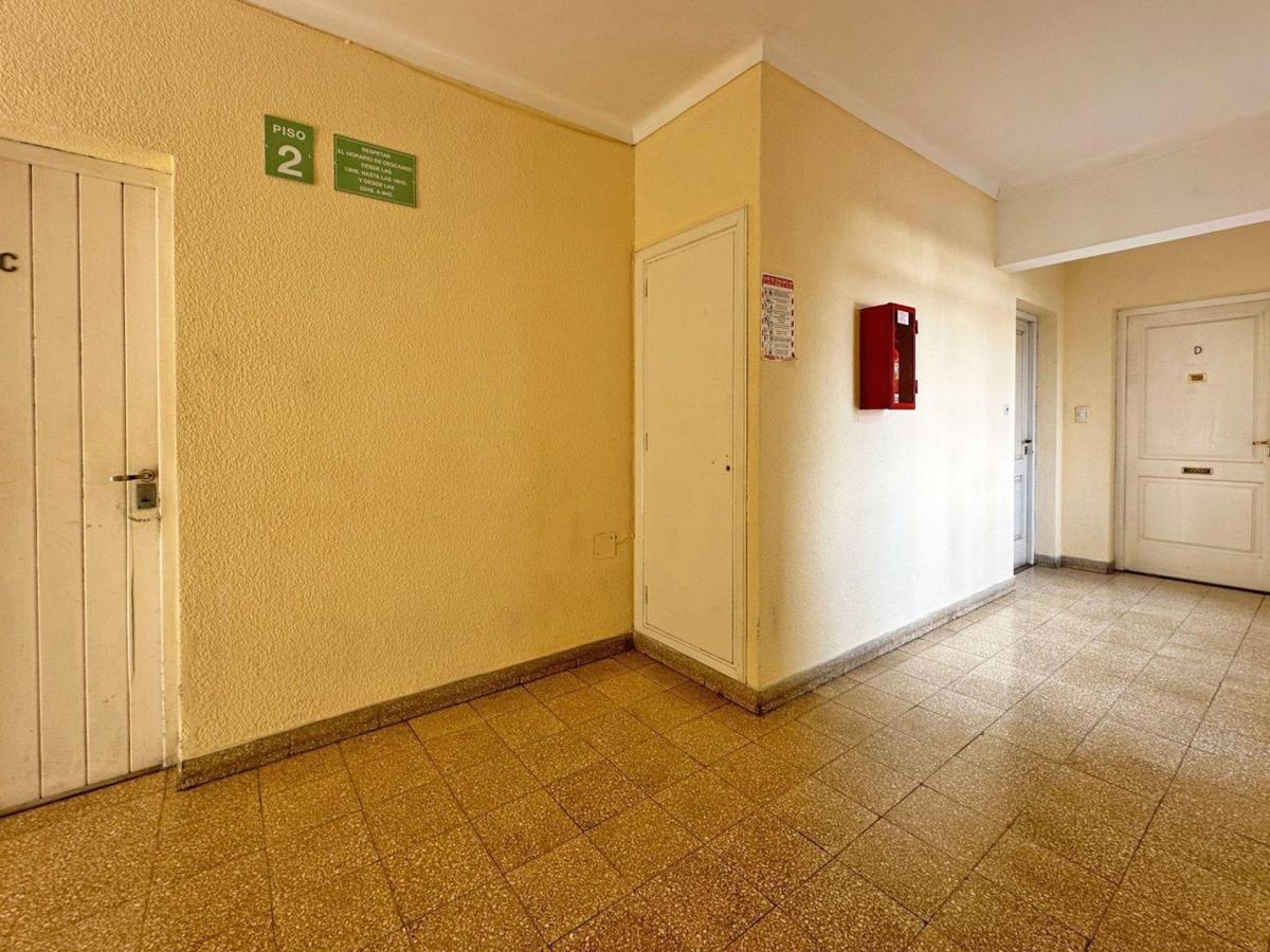 Venta Departamento 4 Ambientes Centro Necochea 2