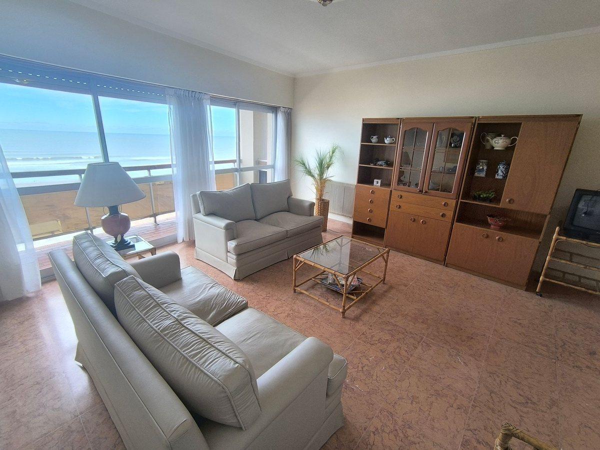 Venta Departamento 4 Amb C/dep y Cochera Vista Mar 2