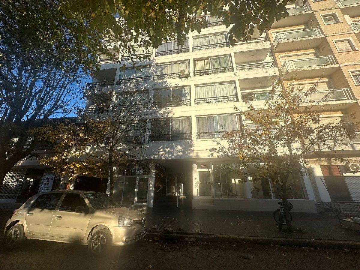 Departamento Monoambiente Excelente Estado Miramar 2