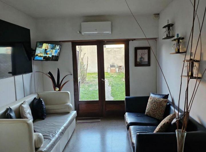 Venta Casa 6 Ambientes Quequén 4