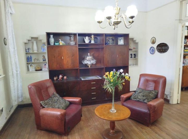 Venta Casa 5 Ambientes 62 e/47 y 49 - Necochea 3