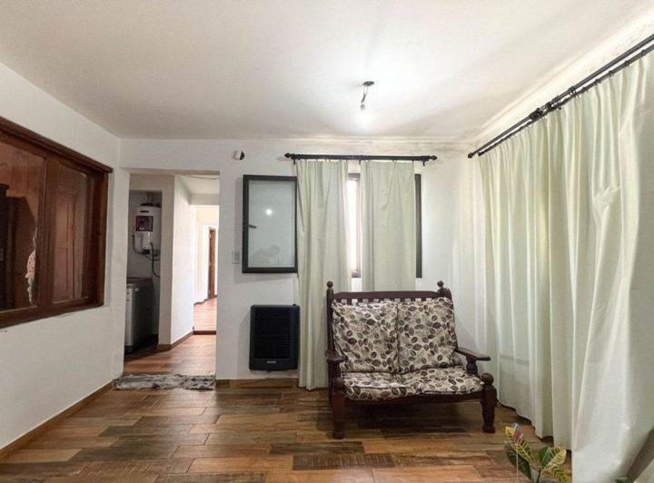 Venta CASA de 4 ambientes - Lote 800 m² 5