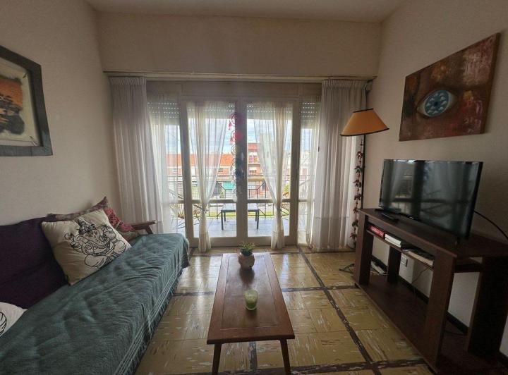 DEPARTAMENTO 3 AMB. AL FRENTE MIRAMAR 3