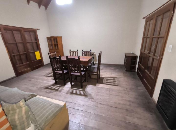 Venta Casa 3 ambientes + Depto 2 ambientes Quequén 5