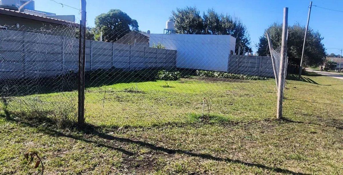 VENTA LOTE EN SANTA ELENA A METROS DEL MAR