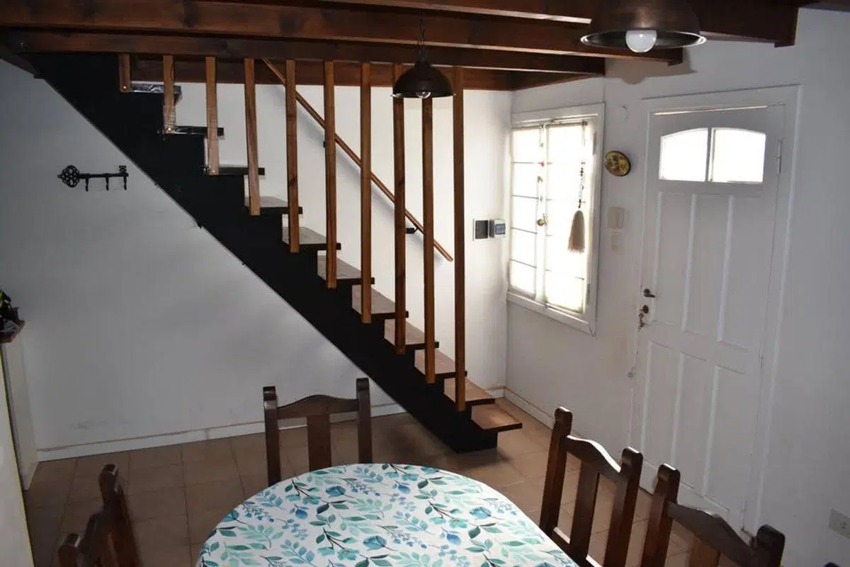 Duplex 5 Ambientes C/Garaje-Calle 95 entre 32 y 34 3