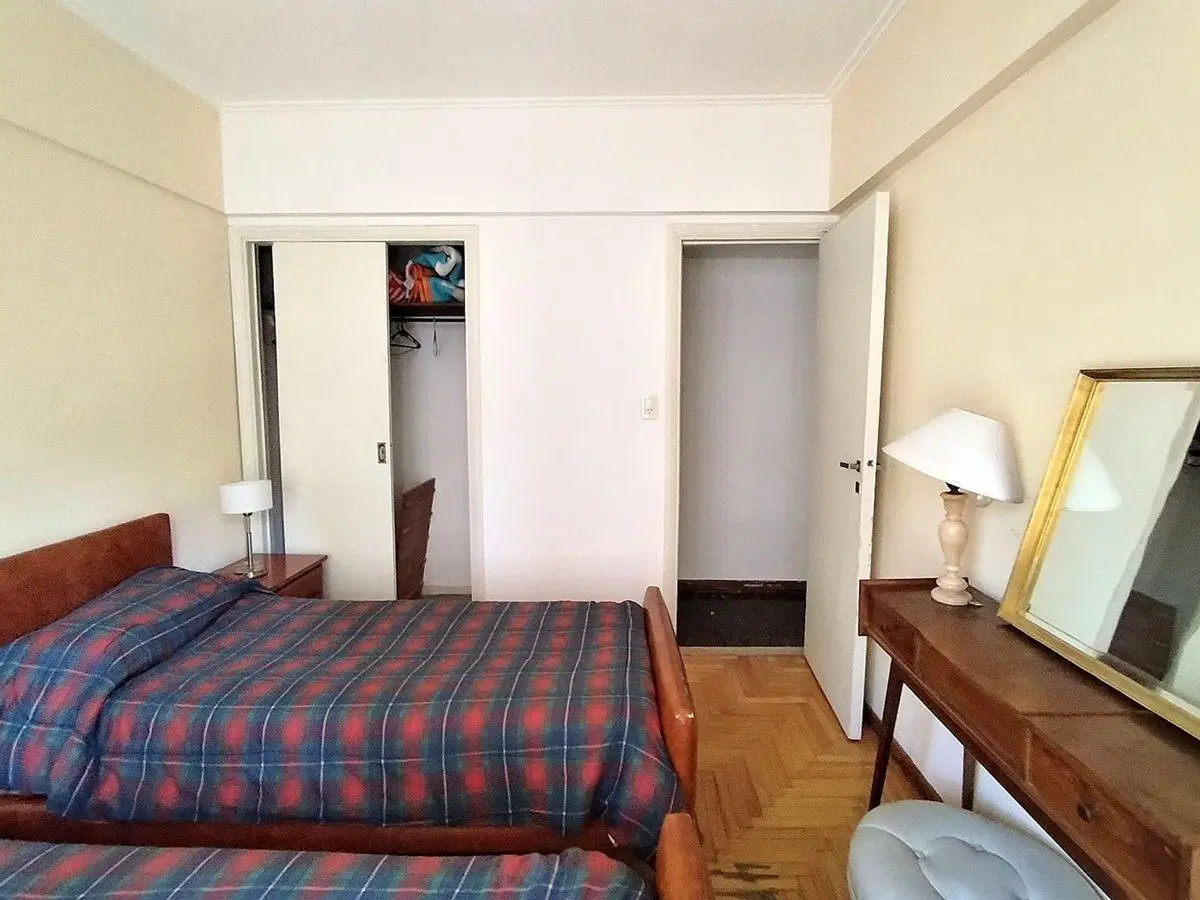 Venta departamento 3 amb balcón APTO CREDITO Colón 3