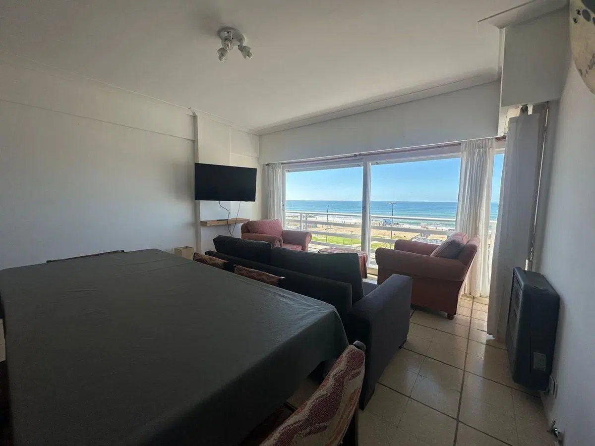 Hermoso Dpto en Zona I, Miramar-4 Amb. Con Cochera 5