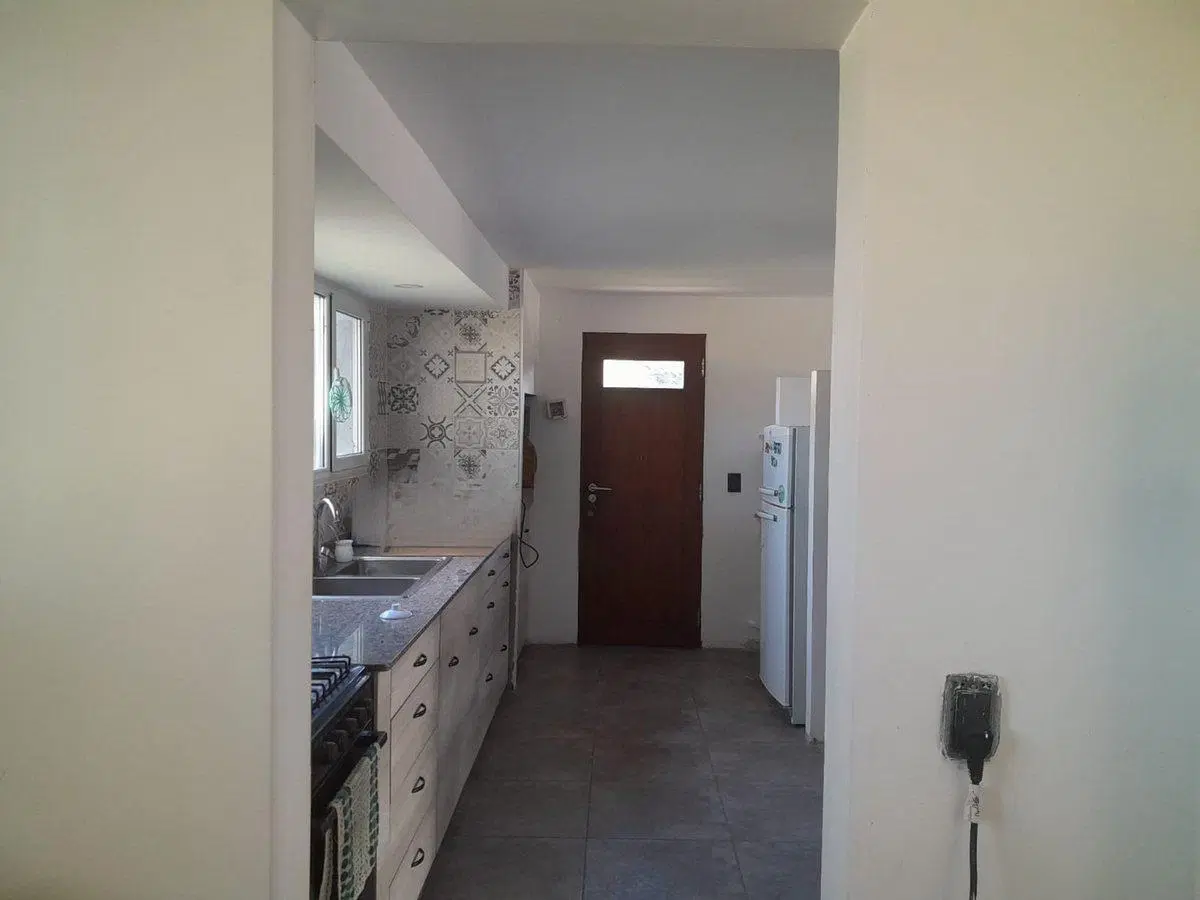 CASA QUINTA CON PILETA Y AMPLIO PARQUE, LA BRAVA 4
