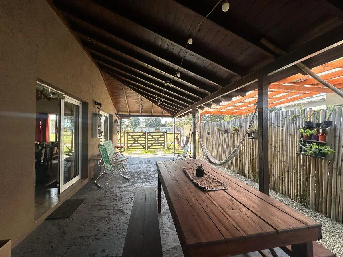 VENTA CASA 3 AMBIENTES LAS LOMAS MIRAMAR 4