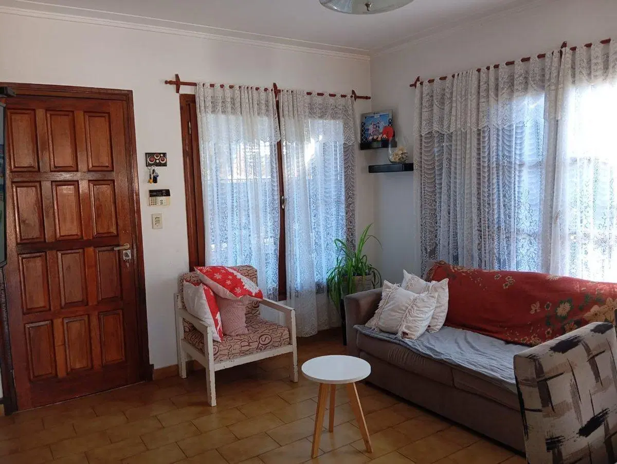 CASA 3 AMB. EN VENTA, MDP, ZONA SUR.APTA CREDITO. 5