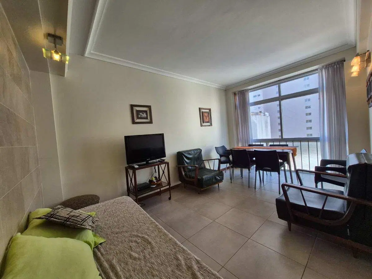 Venta Depto 2 ambientes al frente zona Guemes 3