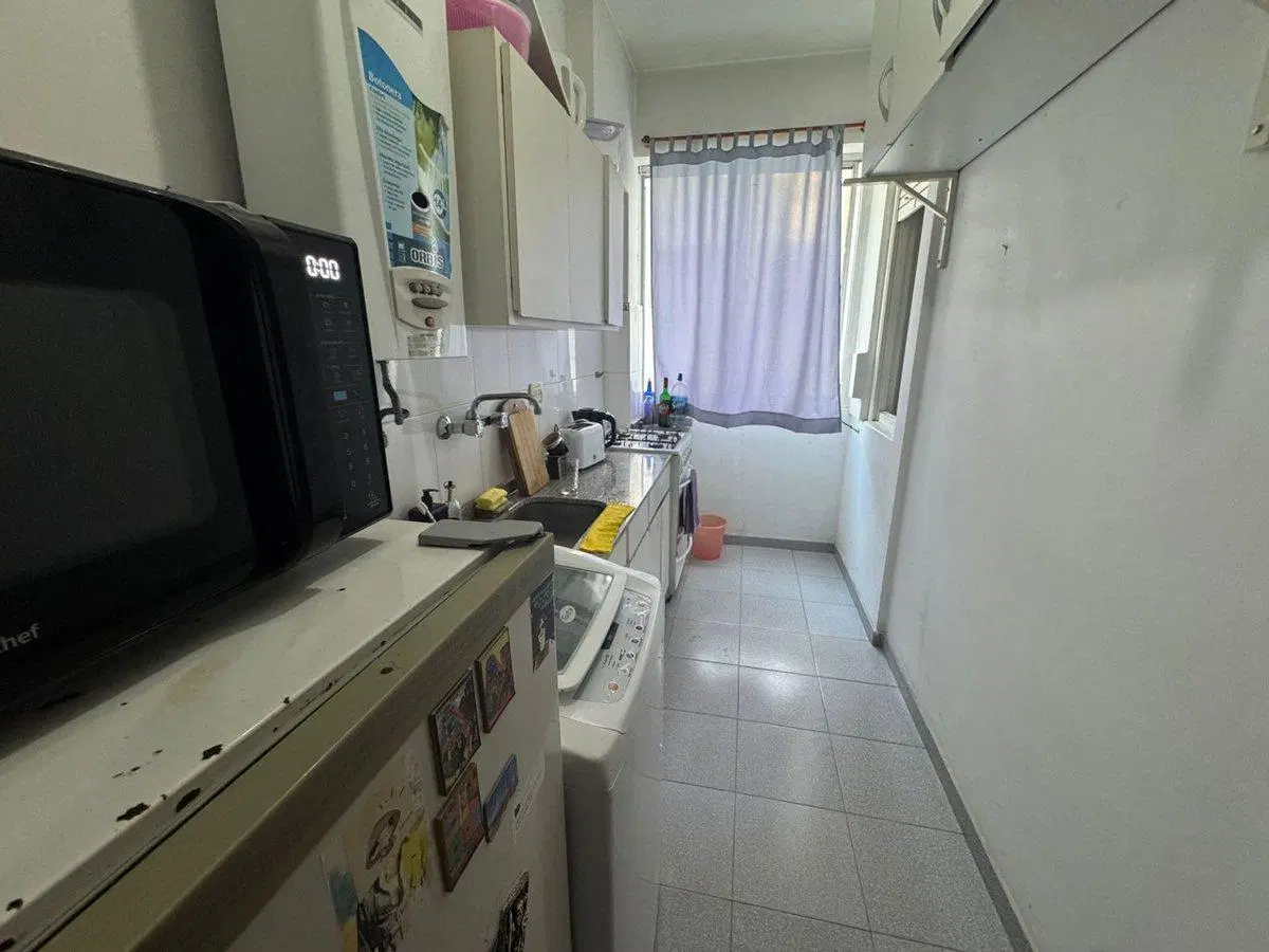 VENTA 2 AMBIENTES CON DEPENDENCIA BALCON AL FRENTE 5